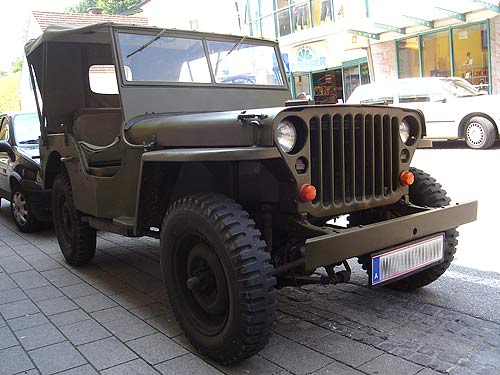 cover37_willys_jeep.jpg (39643 Byte)