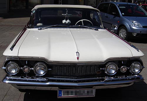 cover42_olds98.jpg (37719 Byte)