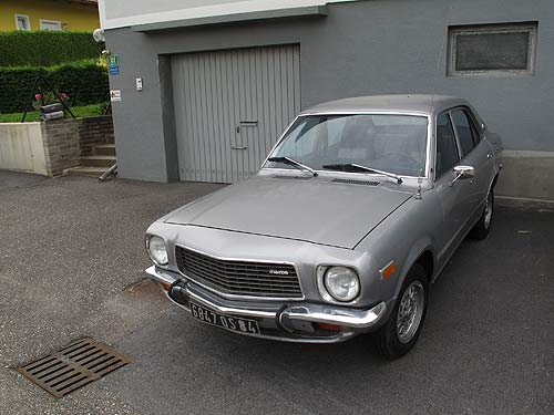 cover72_mazda_818.jpg (32042 Byte)