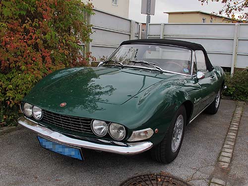 cover77_Fiat-Dino-Spider.jpg (44702 Byte)