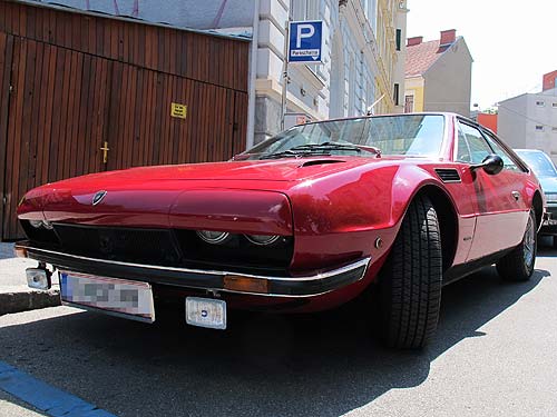 cover84_Lamborghini_Jarama.jpg (36102 Byte)