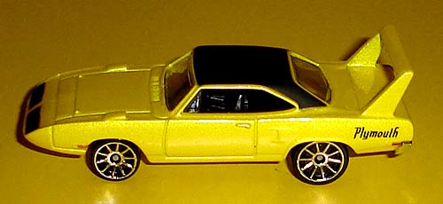 plym_superbird.jpg (18917 Byte)