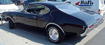 olds442c.jpg (15731 Byte)