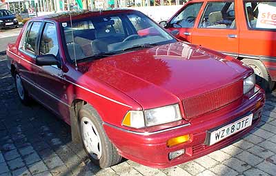 chrysler_saratoga.jpg (23007 Byte)