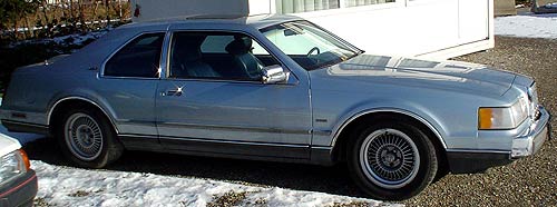 lincoln_mark_VII_b.jpg (26014 Byte)