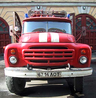 zil_130_a.jpg (36589 Byte)