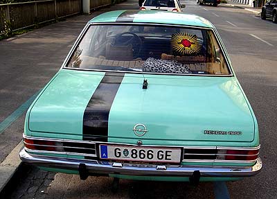 b360_opel_d_rekord.jpg (25839 Byte)