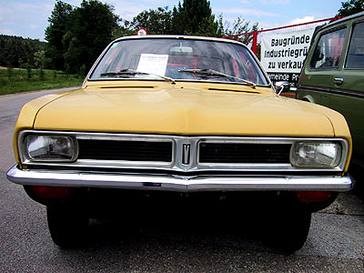b384_vauxhall.jpg (37899 Byte)