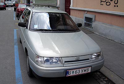 b388_lada_kombi.jpg (25089 Byte)
