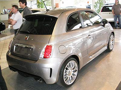 b450_abarth_zerocento.jpg (30025 Byte)