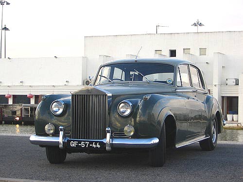 gast071_rolls_royce.jpg (33847 Byte)