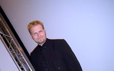 scene13b1.jpg (16290 Byte)